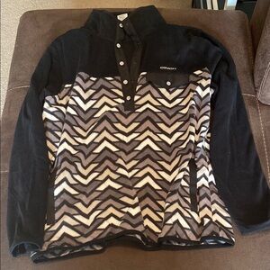 Never Worn Cinch Black and White Chevron Sweatshirt